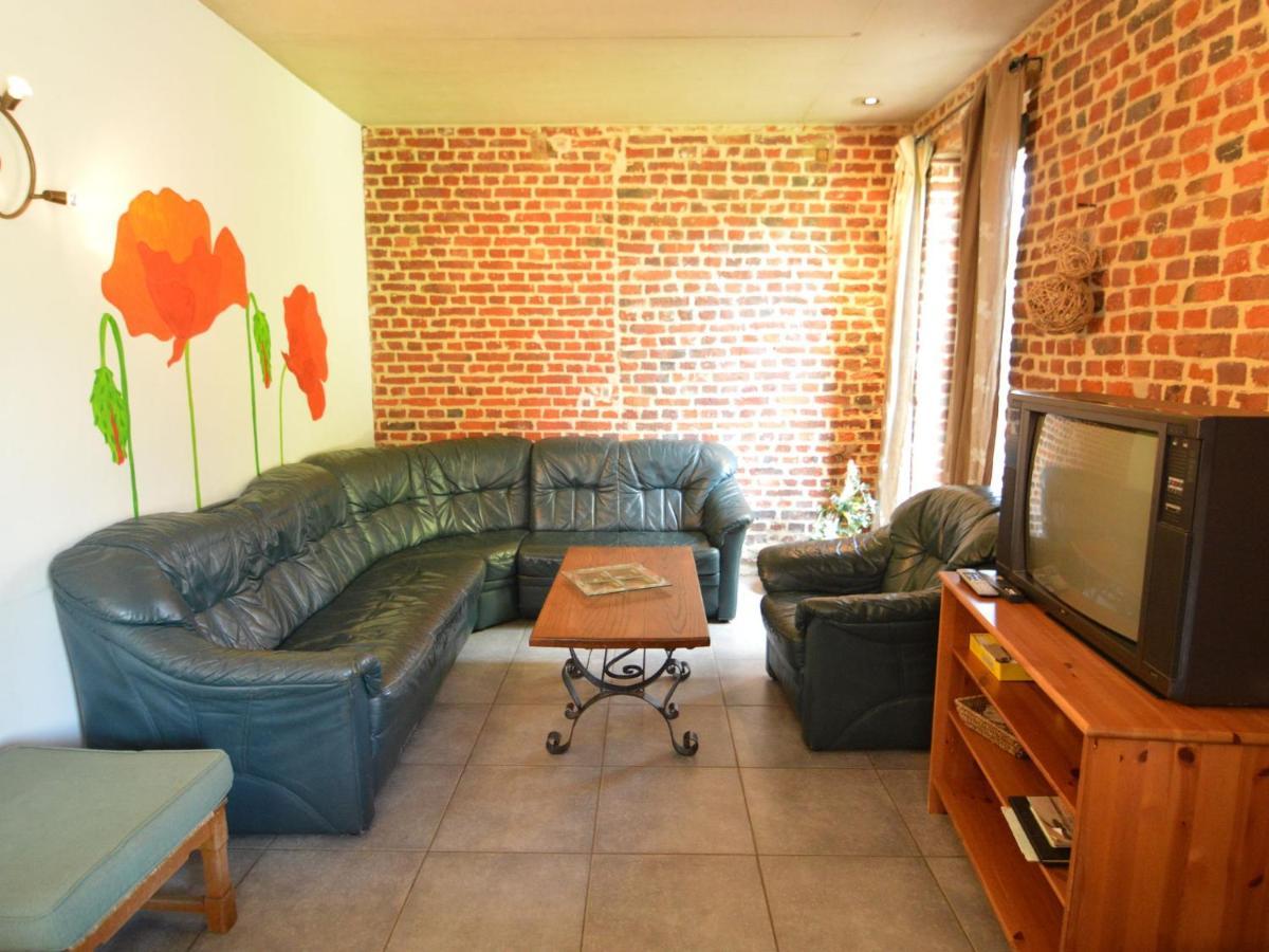 Spacious House In A Farm Located In The Bucolic Teuven Esterno foto